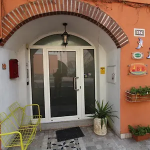 Due Passi Dal Mare Bed & Breakfast